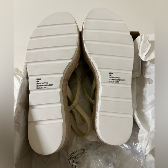 Sanctuary Platform Sandals.  Bone with lime green. Size 8.5. New with tag on box - Picture 9 of 10